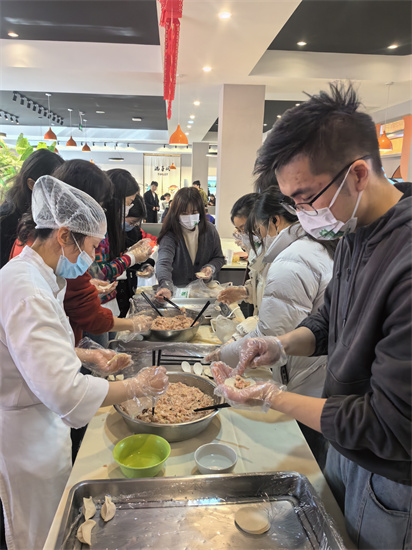 南京农业大学举办“翰墨飘香迎新年”活动_fororder_微信图片_20240115105045