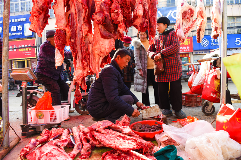 驻马店正阳：赶大集 买年货 年味浓起来_fororder_图片7