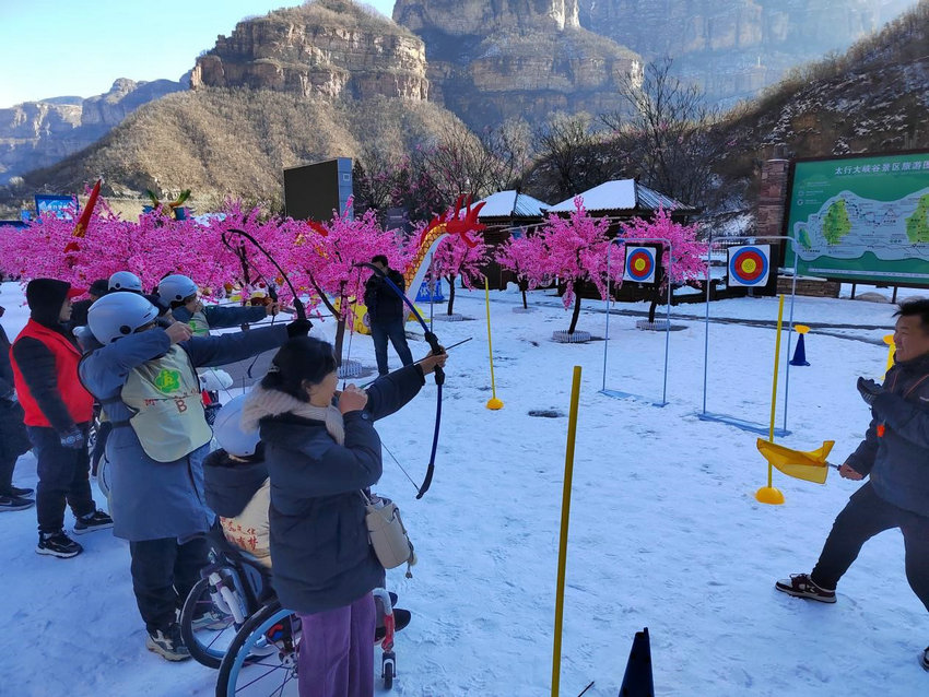 【原创】第八届中国残疾人冰雪运动季（安阳）特色活动在林州太行大峡谷举行_fororder_2