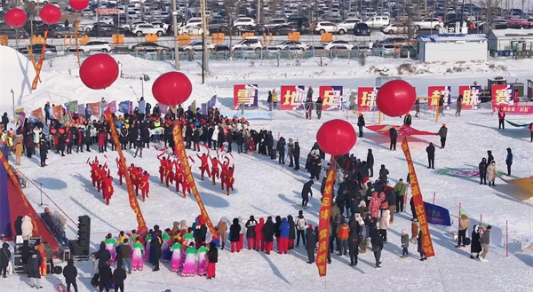 “幸福岛·稻梦杯”沈阳市首届雪地足球村超联赛开赛_fororder_村超6