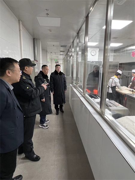 当好食品安全守护人 沈阳市于洪区加强节前食品安全监管工作_fororder_于洪区3