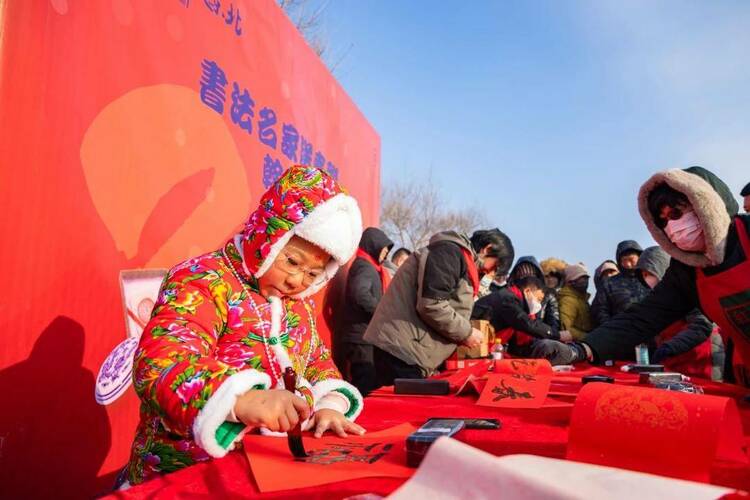 腊八到，营口红旗大集年味浓！