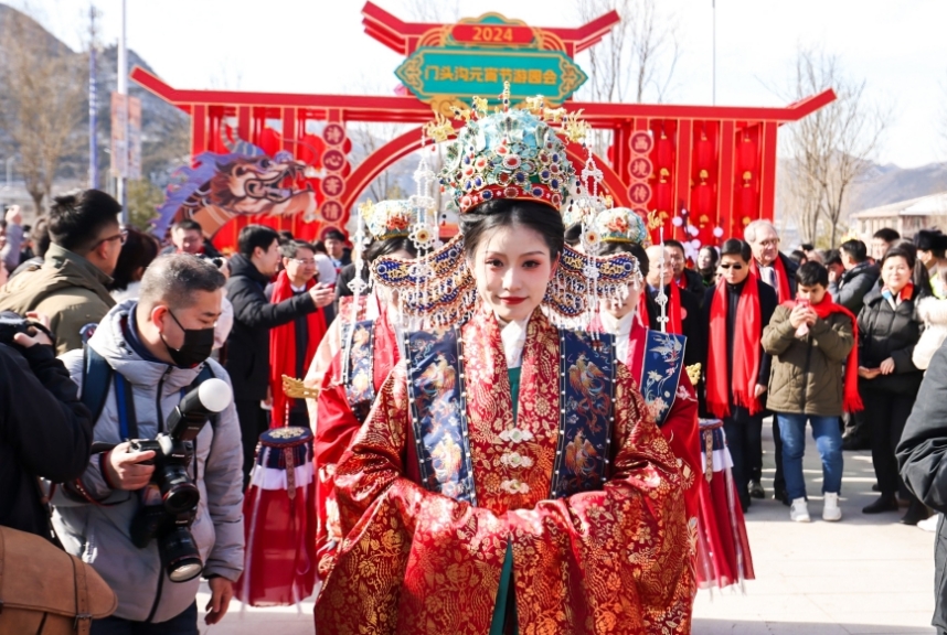 “外交官看中国——感知北京门头沟诗情画意元宵节”暨“一区一品”驻华使节深度体验北京活动举办_fororder_12