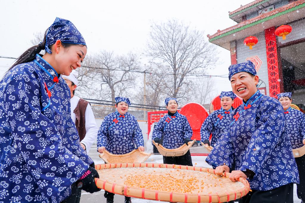 近800万人在线观看！这场“村晚”直播秀出乡村非遗技艺新活力