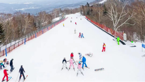 历史新高 亚布力景区雪季游客接待量已突破100万