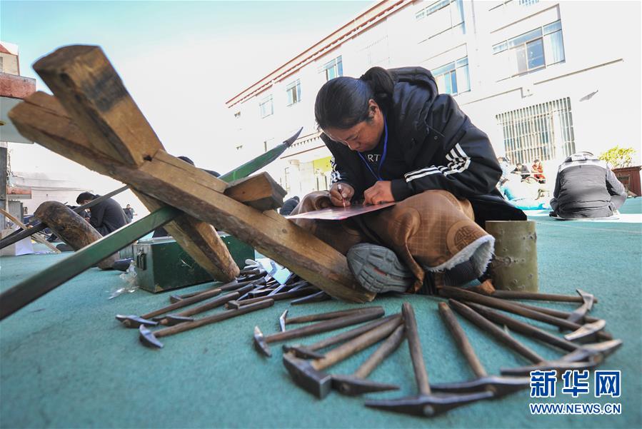 第二届西藏造像艺术博览会技艺大赛开赛