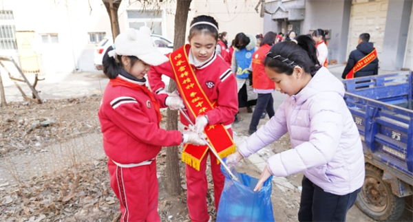 沈阳市实验学校旭东小学开展学雷锋系列活动_fororder_图片3