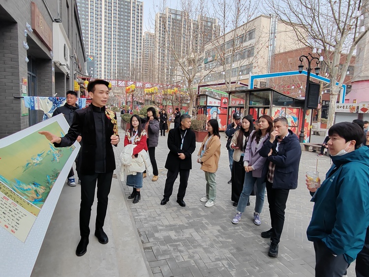 【原创】【Hi，Shandong】外媒济南行：漫步印象济南·泉世界 探寻济南城市文脉_fororder_微信图片_20240311145916