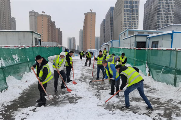 中建二局华中公司全力以赴战冰雪_fororder_图片10