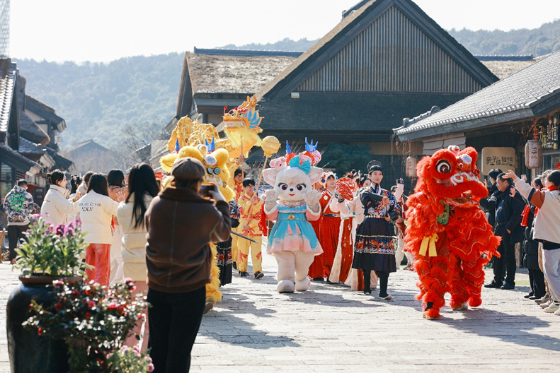 从“等客”到“揽客” 江苏景区春节“放大招”