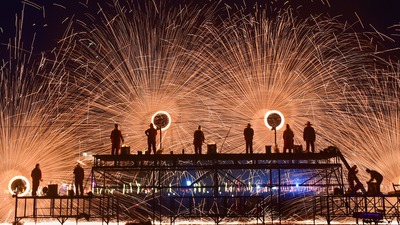 Splendor of iron flower crafting in Luoyang