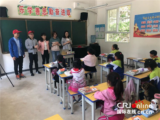 【三秦大地 西安】关爱留守儿童  西交大、小行星俱乐部走进北峪小学助力扶贫扶智