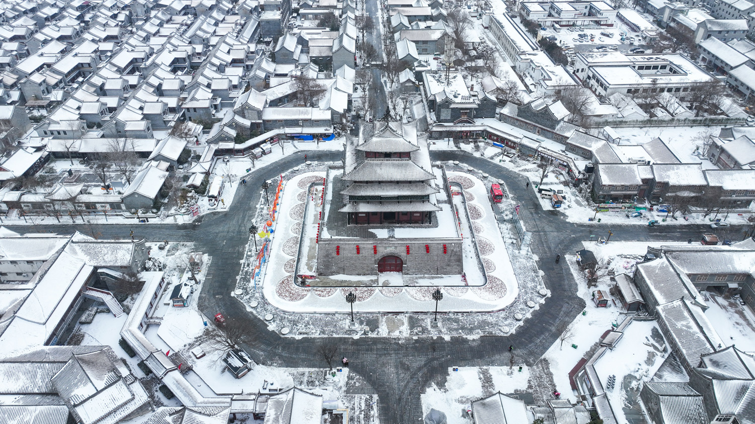 聊城：古城雪景 美不胜收