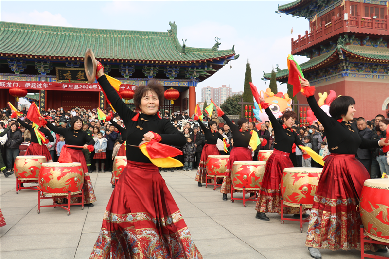 洛阳市伊川县举办2024年百人鼓、千人舞、戏迷擂台展演活动_fororder_图片4