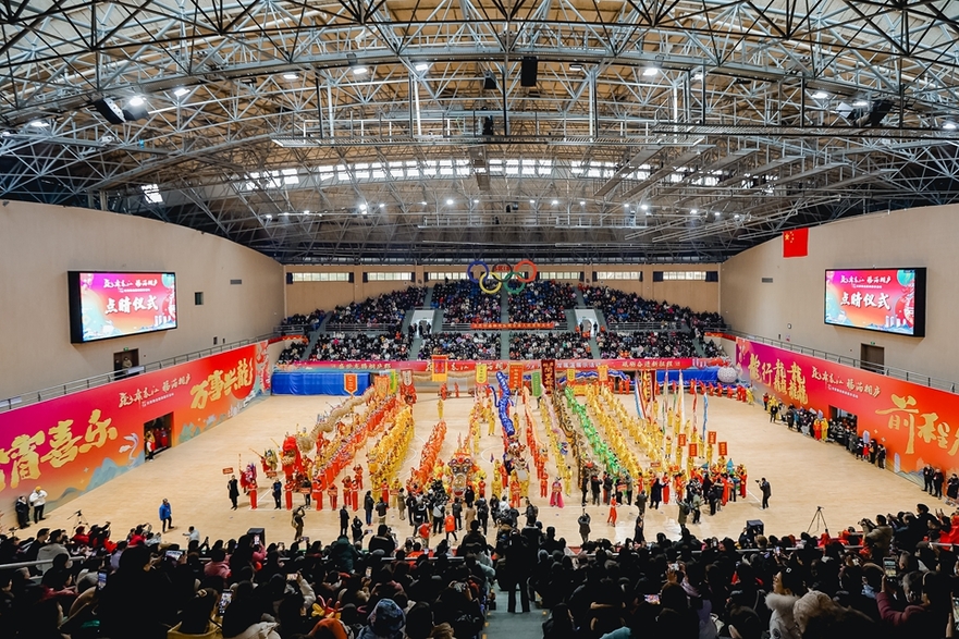 저장 퉁루, 용춤 공연 인기 만점…용의 해의 에너지 내뿜어_fororder_微信图片_20240224161335_副本