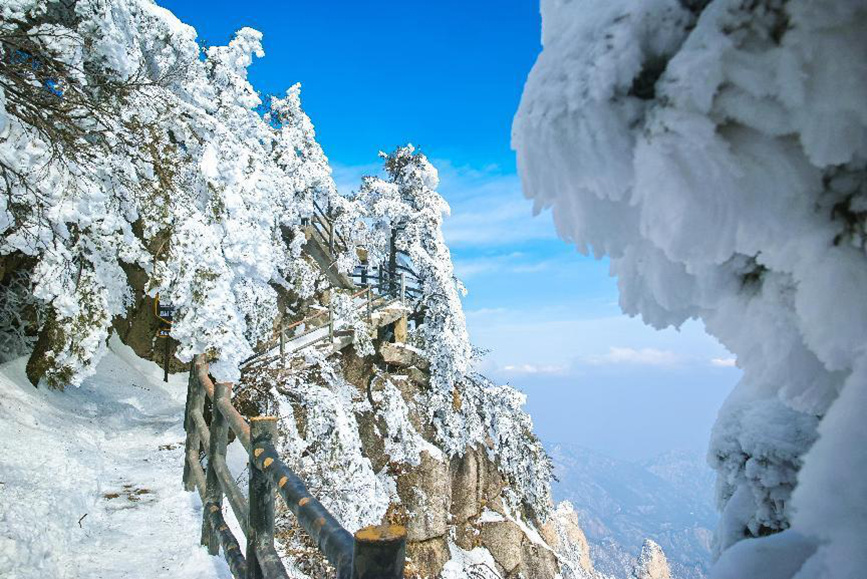 平顶山鲁山：冰雪世界春有约