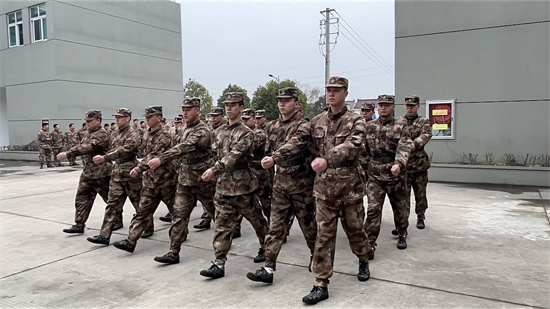 南通如皋高新区（如城街道）：党员冬训走进“兵之初” 上好军旅生活“第一课”_fororder_图片15