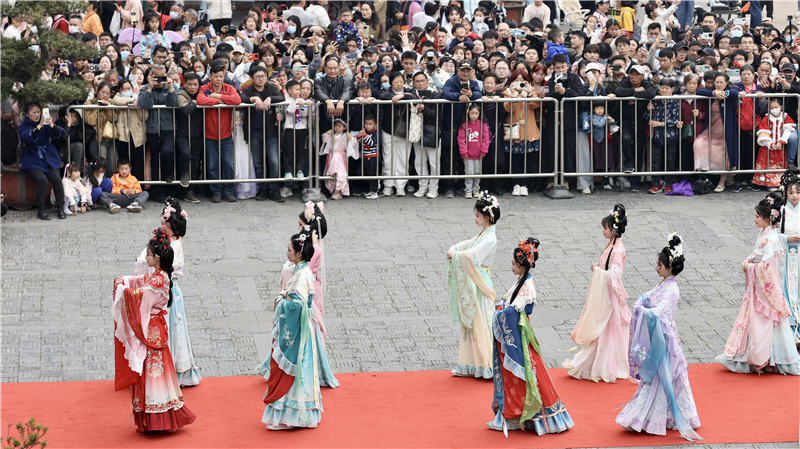 武汉园博园第五届汉口里花朝节开幕_fororder_图片5