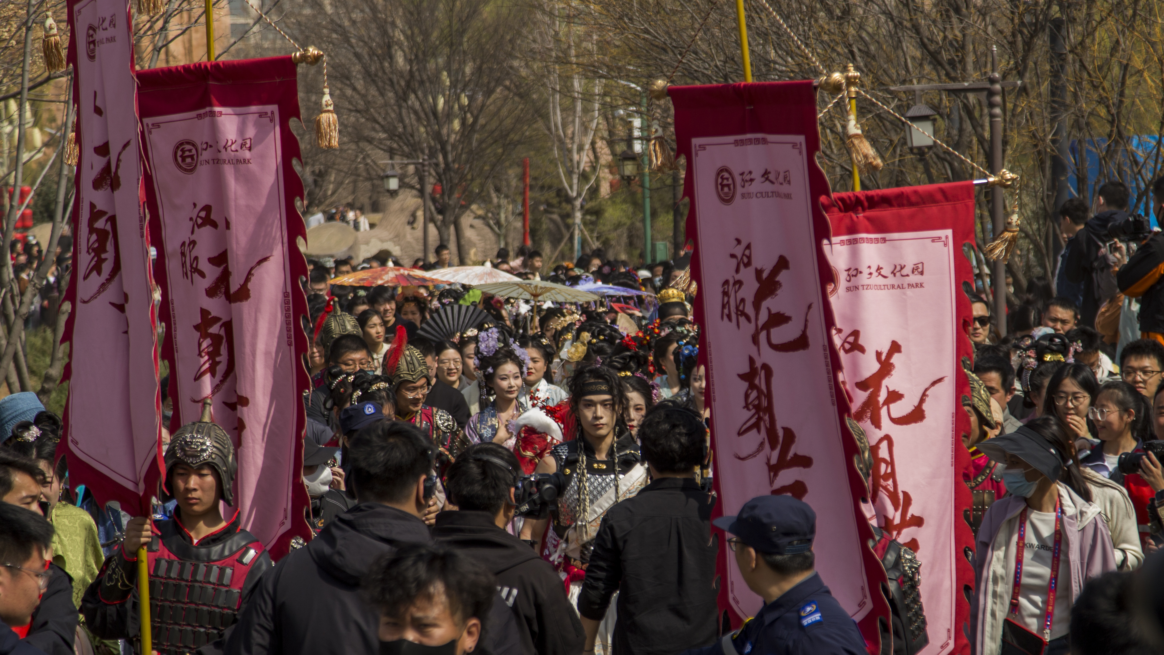 山东广饶：汉服花朝节醉游人_fororder_百花大巡游（殷军  摄）