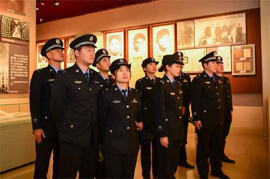 南京女子监狱团委联合南京片区各单位开展祭奠雨花英烈主题团日活动_fororder_图片23