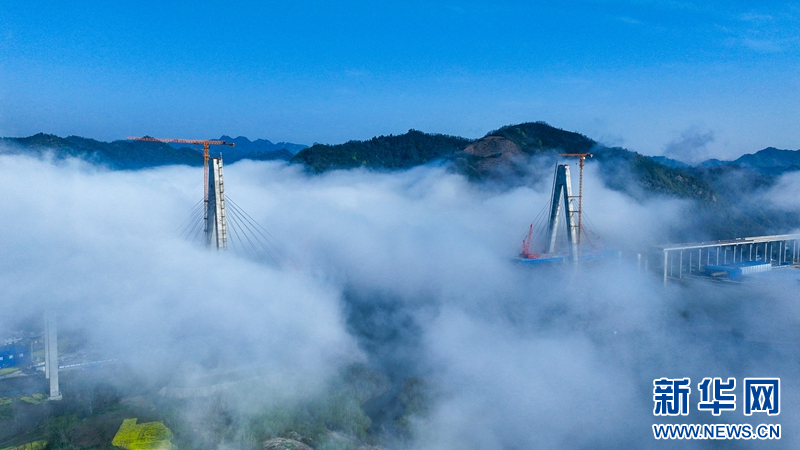 湖北十堰：天桥架仙境