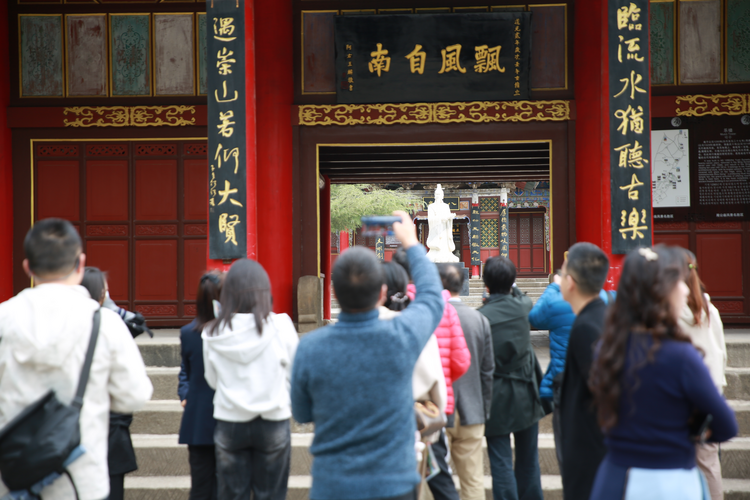 “同根祭初祖 同心筑梦圆” 境外媒体采访团走进陕西宝鸡 探寻文化根脉