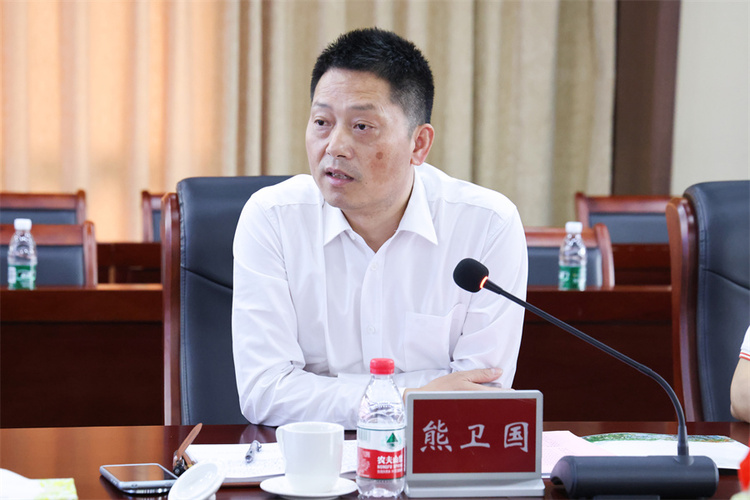 双向赋能 合作共赢——广州商学院与广州开发区政策研究室召开校地合作工作推进会