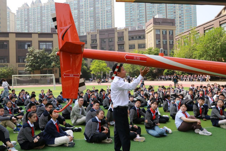 合肥市习友路小学开展“中国航天日”科普宣传进校园活动_fororder_图片3