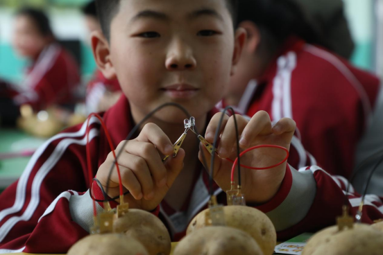 保定徐水：研学送课趣味多_fororder_保定徐水：研学送课趣味多（组图）(1)129