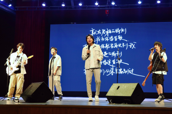 致敬青春 “所以少年人”水木年华演唱会7月南京开唱_fororder_图片 2