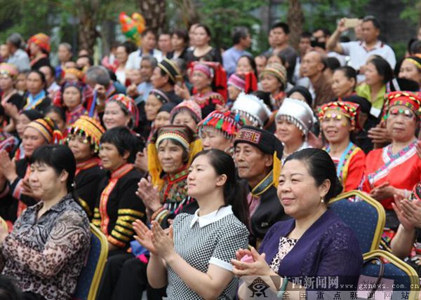 [焦点图、八桂大地桂林、移动端、八桂大地]猫儿山首届广西山歌歌王争霸赛　罗友军获一等奖