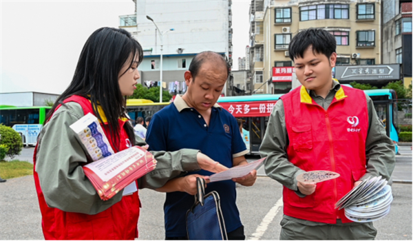 国网黄石供电公司为中考保供电做“后浪”点灯人_fororder_微信图片_20240624104821