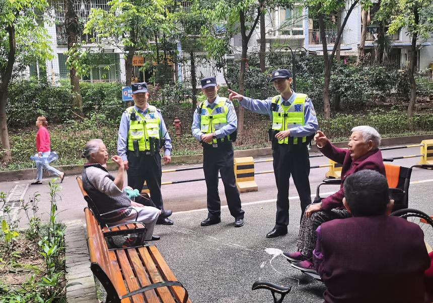 一所一警一故事｜重庆江北区石门派出所：薪火相传师徒情 使命责任代代传_fororder_图片2