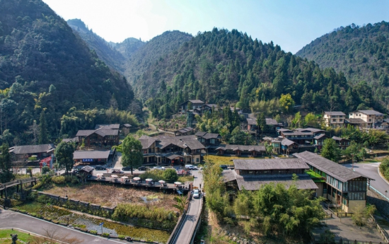 贵州绥阳：民宿激活乡村旅游“美丽经济”_fororder_绥阳县温泉镇双河客栈（绥阳县委宣传部供图）