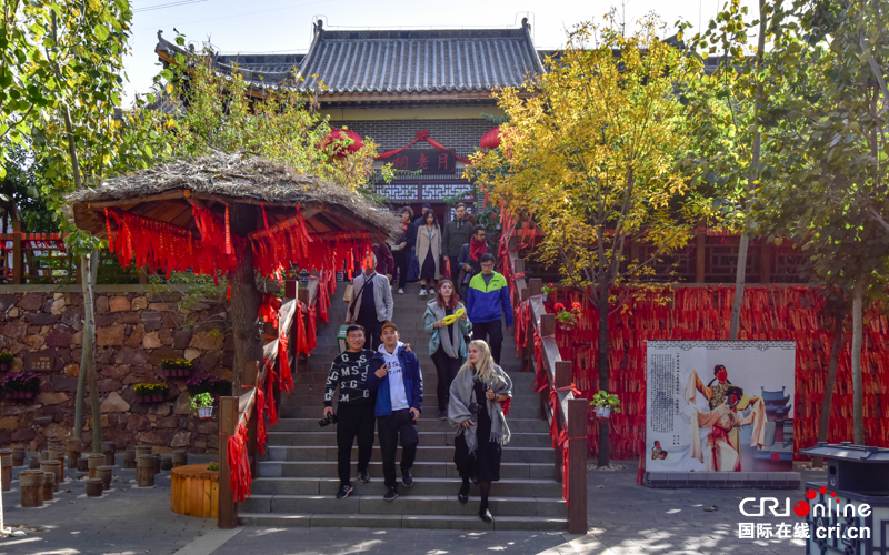 （在文中作了修改）世界网红点赞“河北旅游模式”