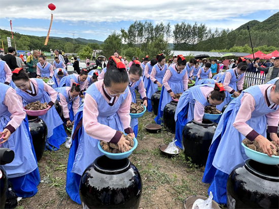 第二十届中国朝鲜族（延吉）生态·大酱五德文化节开幕_fororder_吉林酱1