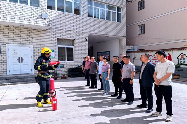 陇南礼县消防大队深入社区开展消防安全知识培训及地震疏散逃生演练_fororder_2024061810241597