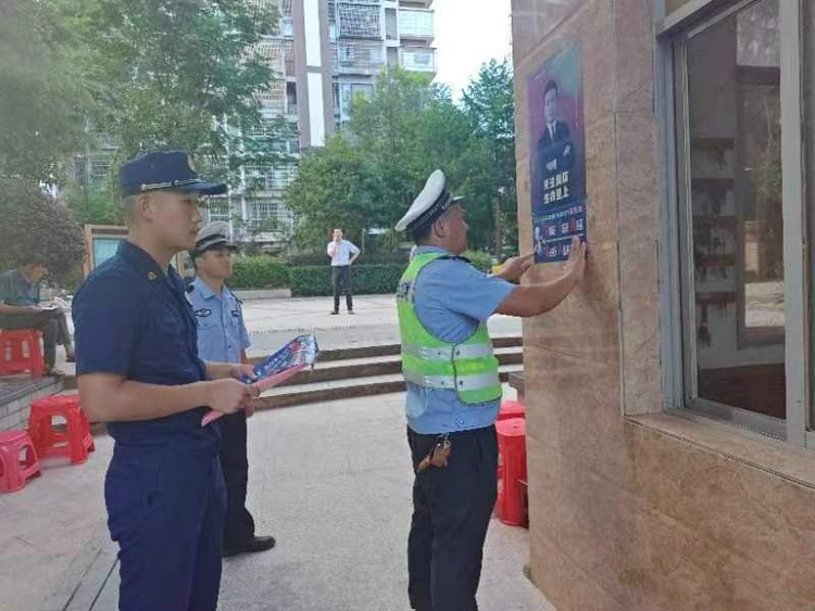 赣州市石城县消防救援大队持续推进打通消防“生命通道”行动_fororder_图片5