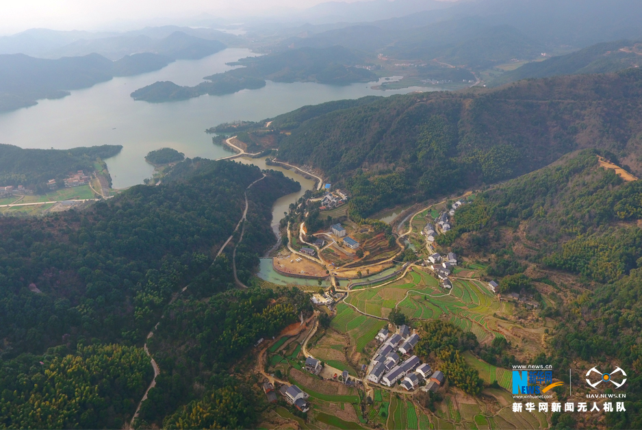 航拍湖北“美丽乡村”王冲村 看昔日落后小山村华丽转身