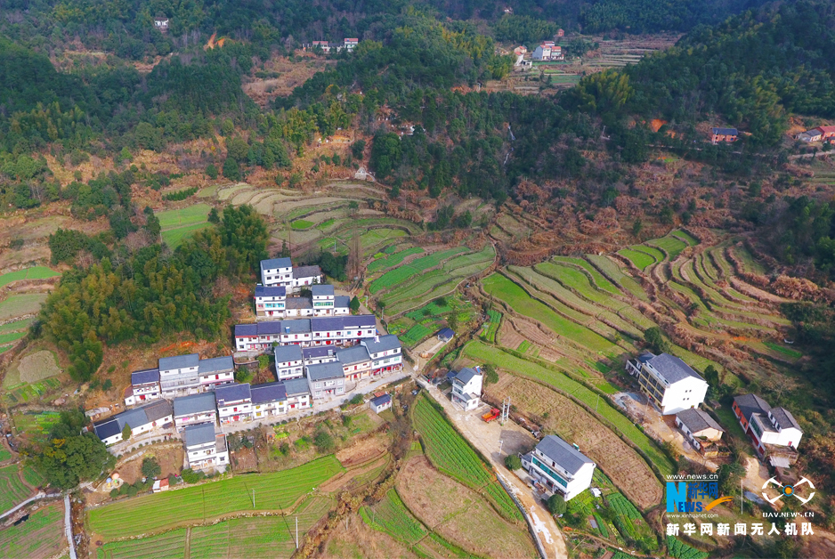 航拍湖北“美丽乡村”王冲村 看昔日落后小山村华丽转身