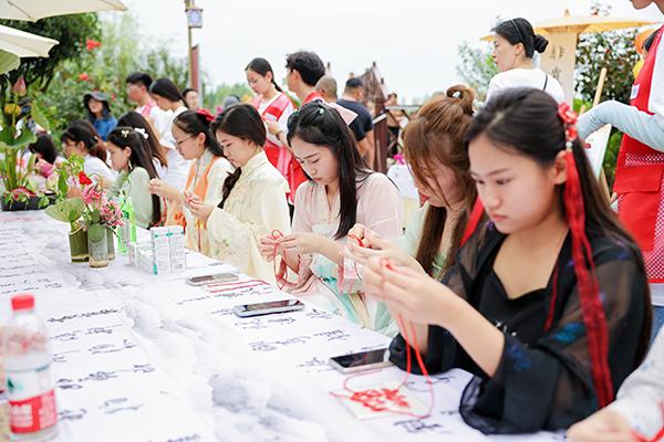 成都国际友城青年音乐会来唱响新津_fororder_微信图片_20240729090917