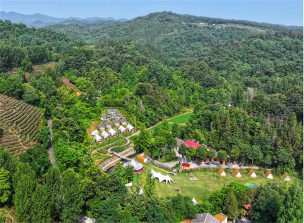 谷城堰河：“两山”理论来引领 村强民富日子旺_fororder_微信图片_20240702101924