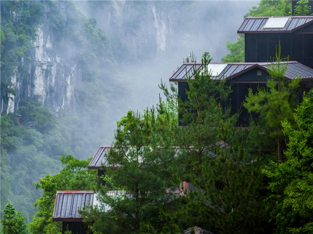 避暑加康养 湖北恩施地心谷呈上“凉程”美景_fororder_图片17