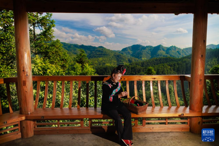 贵州雷山控拜村：600年间回荡的银之歌