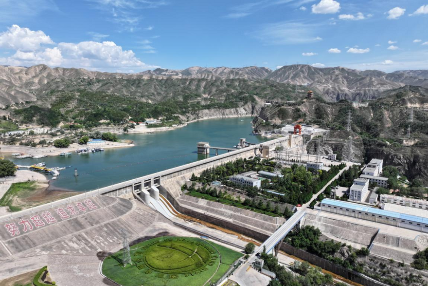 'Foreign Journalists' Visit to Gansu' – Liujiaxia Hydropower Station of State Grid Gansu Electric Power_fororder_图片3