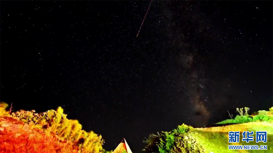 重庆武隆：邀你一起赏浩瀚星空，迎日出日落