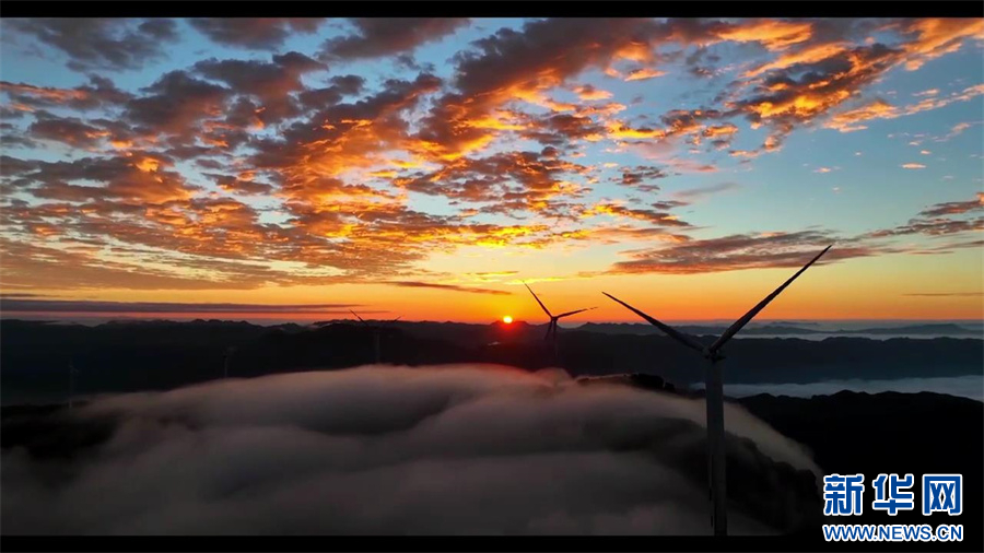 重庆武隆：邀你一起赏浩瀚星空，迎日出日落