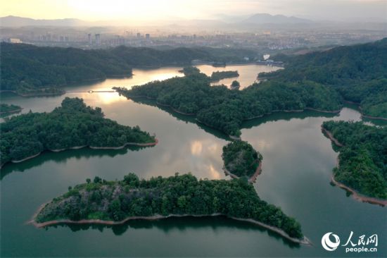 江西广昌：生态水库 风景如画