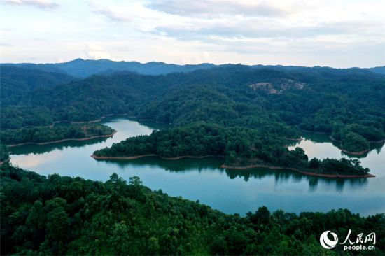 江西广昌：生态水库 风景如画