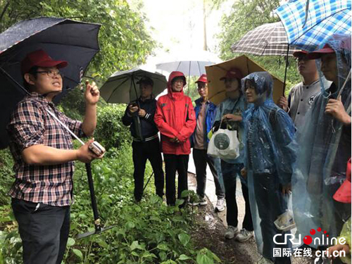 （供稿 健康列表 三吴大地南京 移动版）南京山头“藏”着700多种中草药